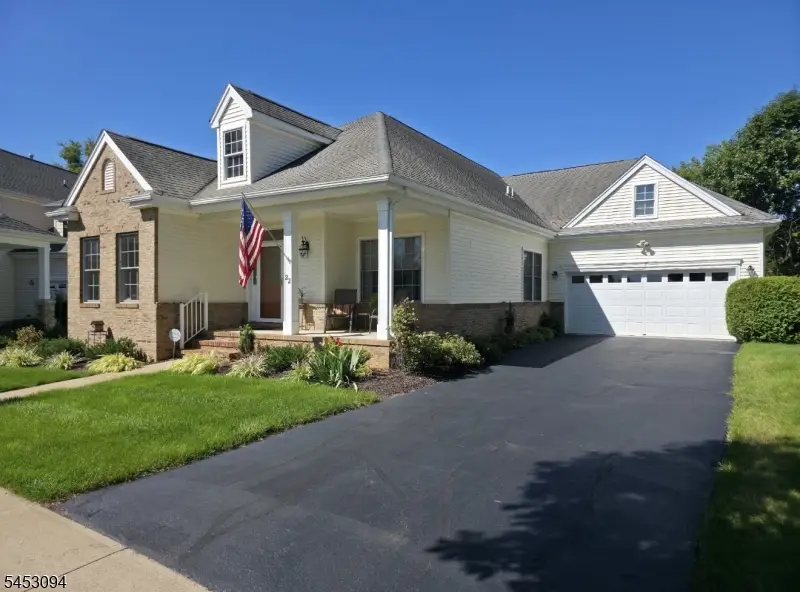 22 Merlin Dr, Washington, NJ 07882 - #1