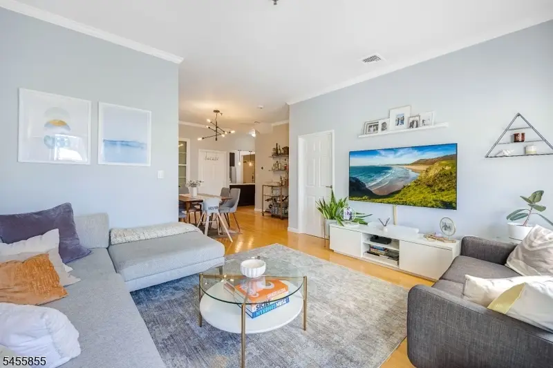 1110 Clinton St #25, Hoboken, NJ 07030 - #3