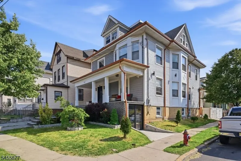 334 1st Ave #2, Elizabethport, NJ 07206 - #3