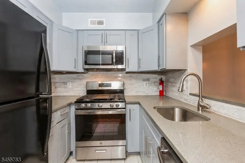 1148 W 7th St, Plainfield, NJ 07063 - #2