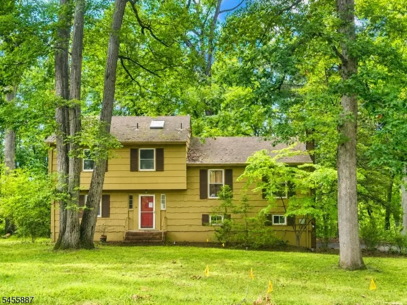 37 Goltra Dr, Bernards, NJ 07920 - #1