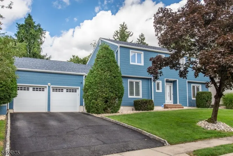 35 Herbert Ter, Livingston, NJ 07502 - #2