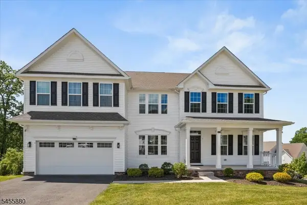 2 Vansickle Ct, Roxbury Twp., NJ 07850