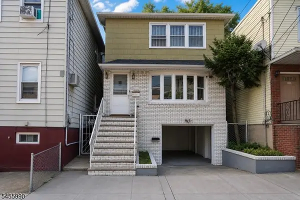 114 Cross St, East Newark Boro, NJ 07029