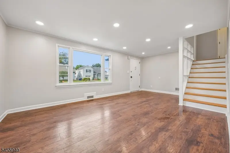 529 Richfield Avenue, Kenilworth, NJ 07033 - #3