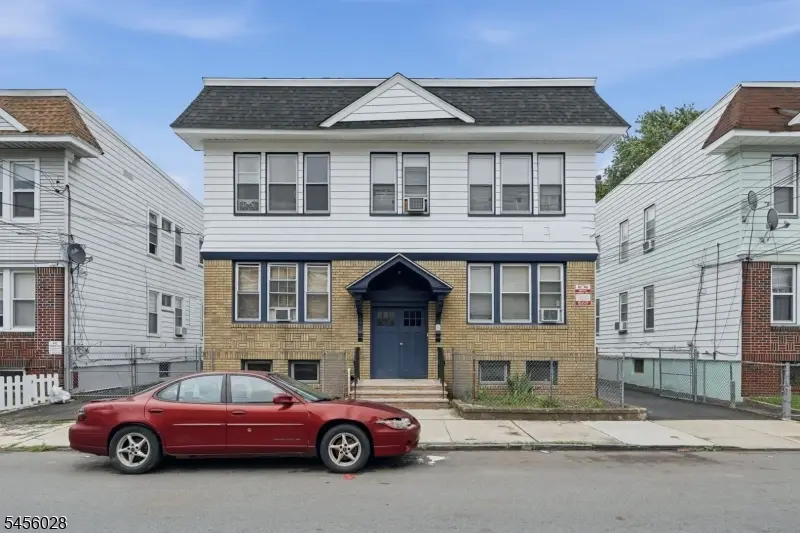 66 Halstead St, Newark, NJ 07106 - #2