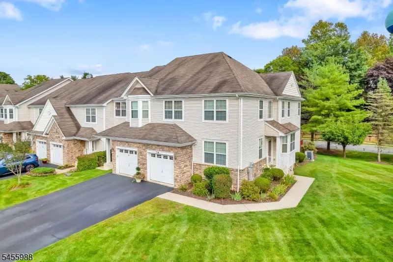 40 Indian Field Dr, Hardyston, NJ 07419 - #2