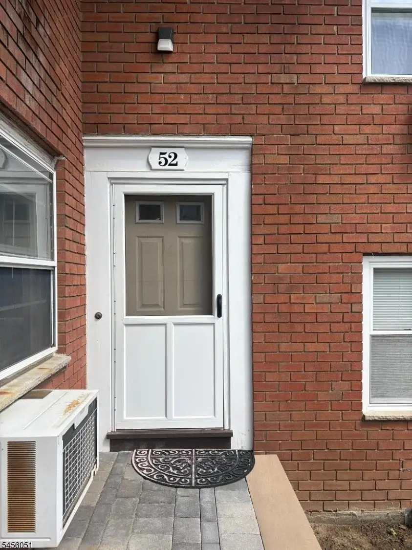 52 Knox Ter #52, Wayne, NJ 07470 - #2