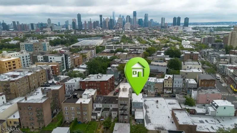 305 Summit Ave, Jersey City, NJ 07306 - #3