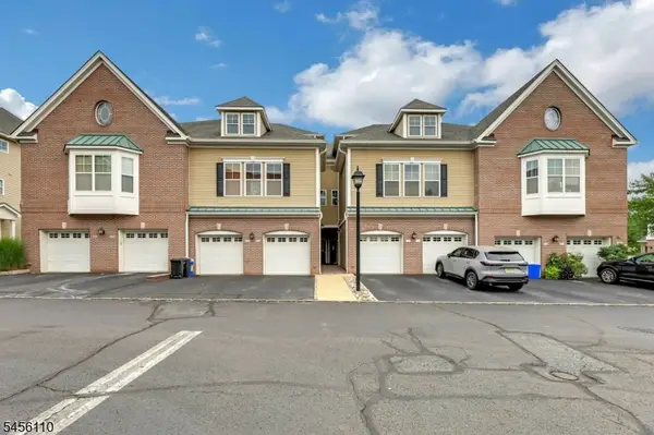 906 River Pl, Butler Boro, NJ 07405