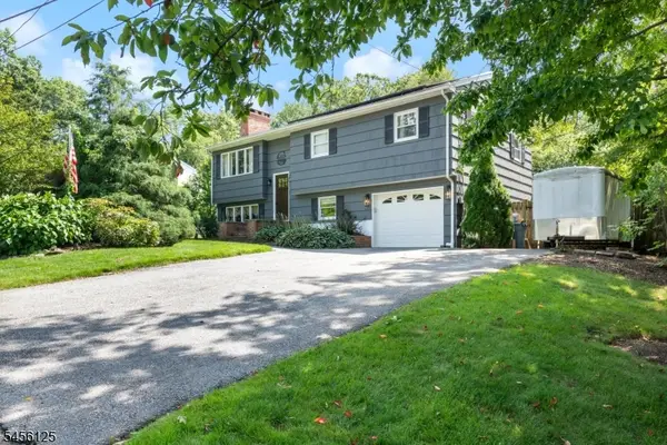 157 Mountain Cir, West Milford Twp., NJ 07480