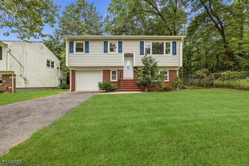 760 Harrison Ave, Roselle, NJ 07203 - #2