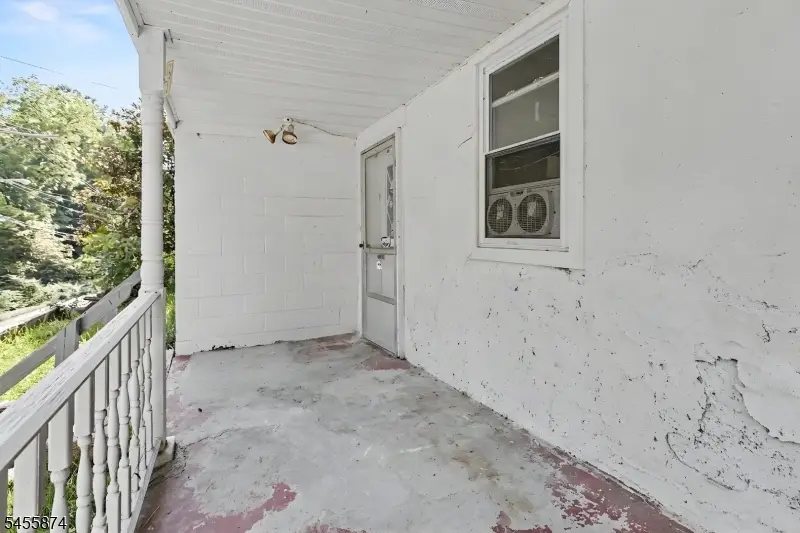 26 Sanatorium Rd, Glen Gardner, NJ 08826 - #3