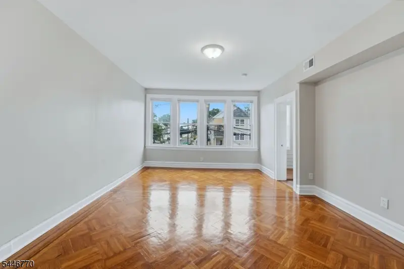 926 S 20th St, Newark, NJ 07108 - #3