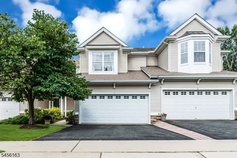 9 Junegrass Way, Allamuchy, NJ 07840 - #1