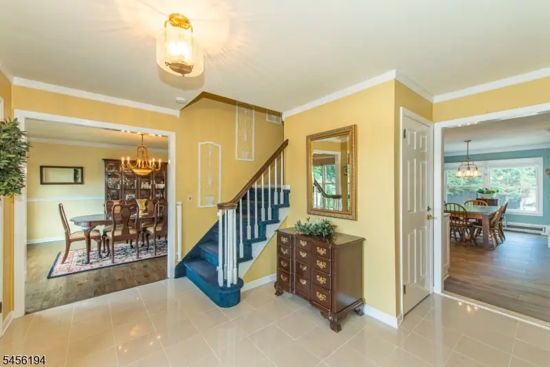 25 Crestwood Ave West, Fairfield, NJ 07004 - #3