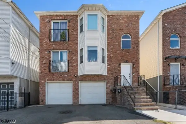 33-35 Pierce St, Newark City, NJ 07103