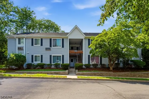 74 Eton Way, Franklin Twp., NJ 08873