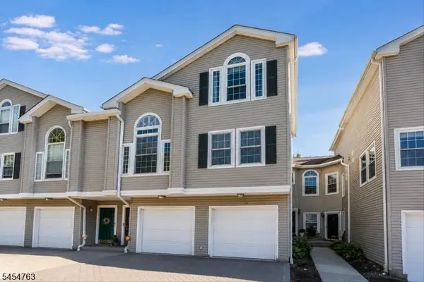 15 Witherspoon Ct, Morris Twp., NJ 07960