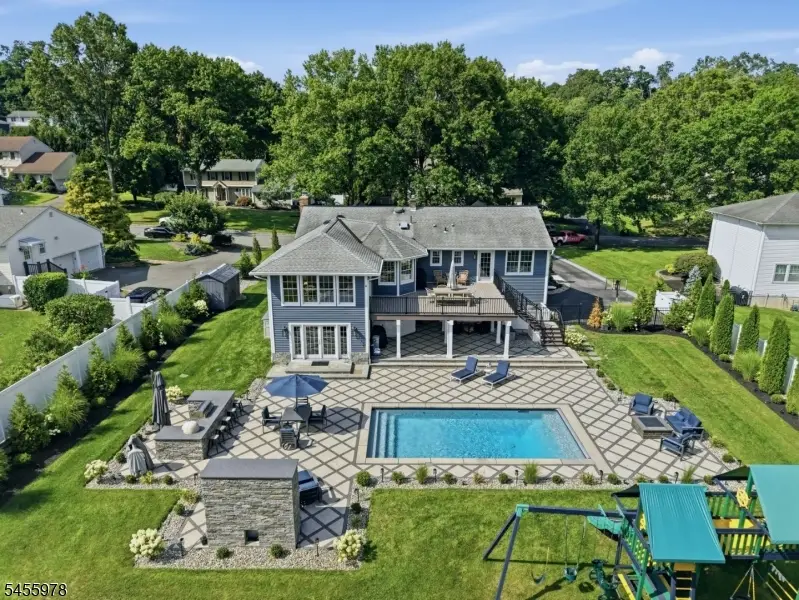 6 Dahl Dr, Montville, NJ 07045 - #3