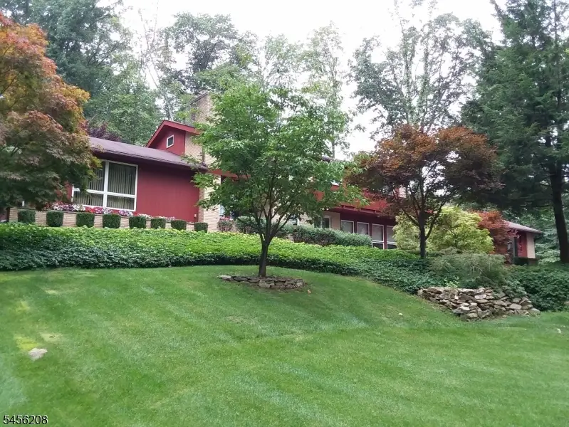 5 Agnes Ln, Holland, NJ 08848 - #1