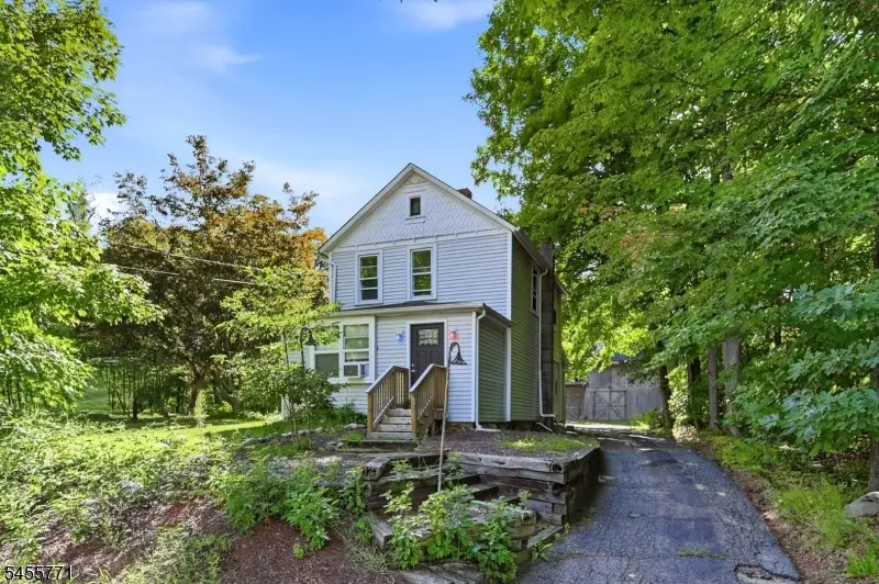 655 Macopin Rd, Macopin, NJ 07480 - #1