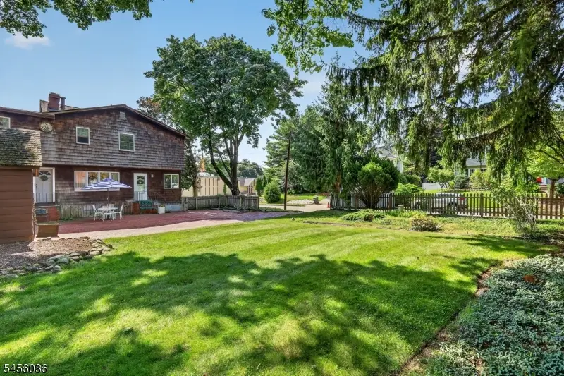 484 Godwin Ave, Midland Park, NJ 07432 - #2