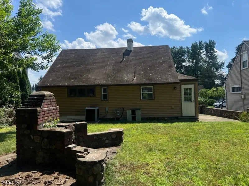 27 Charles Ter, Waldwick, NJ 07463 - #2