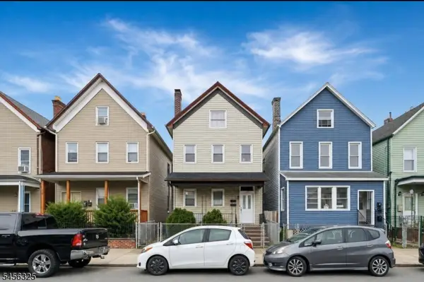 220 Inslee Pl, Elizabeth City, NJ 07206