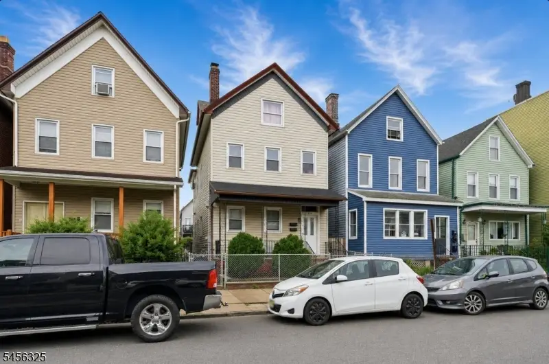 220 Inslee Pl, Elizabethport, NJ 07206 - #2
