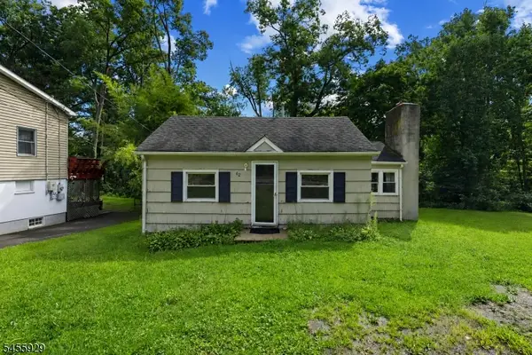 62 S Cherry Rd, Jefferson Twp., NJ 07849