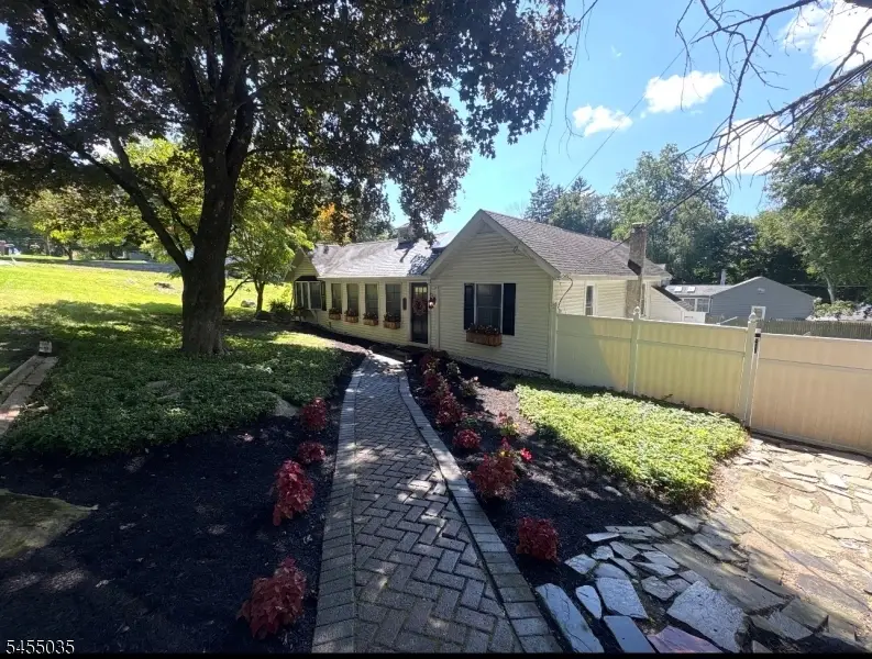 7 Penn Ave, Andover, NJ 07860 - #2