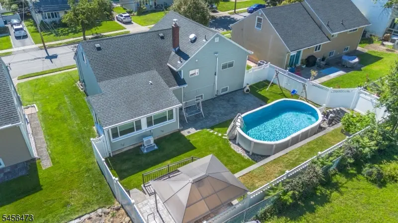 24 Lennon Pl, Clifton, NJ 07013 - #3