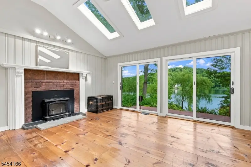 111 S Shore Dr, Wantage, NJ 07461 - #3