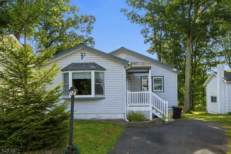 305 Tulsa Trl, Hopatcong, NJ 07843 - #1