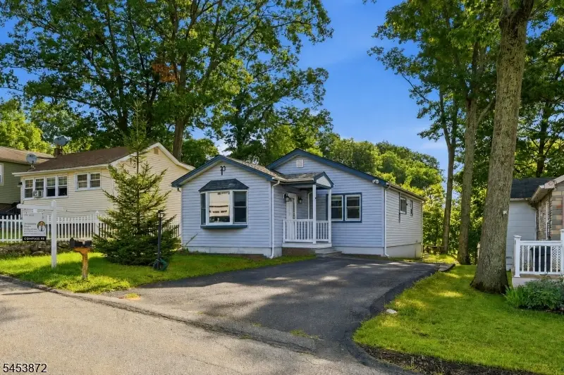 305 Tulsa Trl, Hopatcong, NJ 07843 - #2
