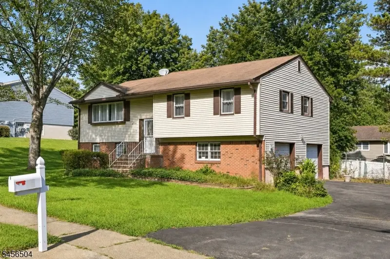 15 Mitchell Rd, Troy Hills, NJ 07054 - #2