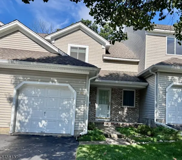 14 Pale Star Ct, Hardyston Twp., NJ 07419