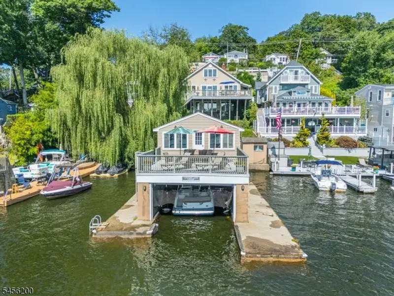320 Lakeside Ave, Hopatcong, NJ 07821 - #3