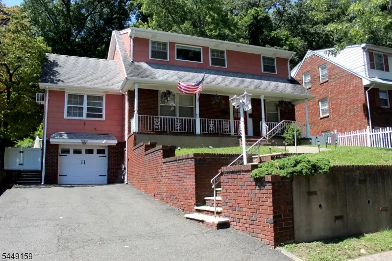 16 W Prospect St, Hawthorne, NJ 07506 - #1