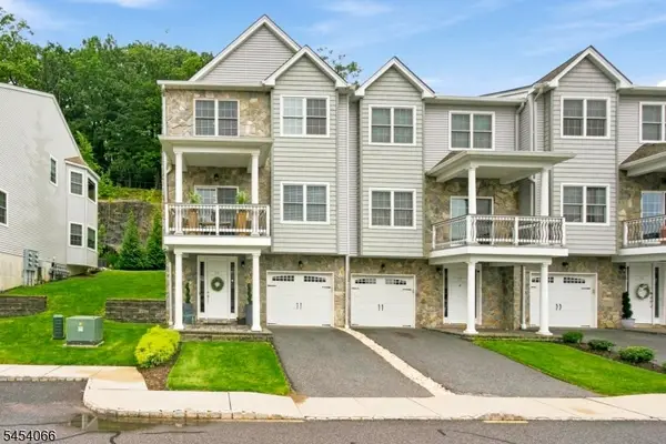 59 Halina Ln, Butler Boro, NJ 07405