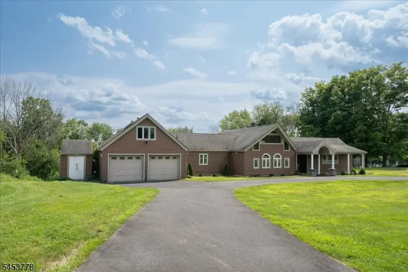 11 Summit Dr, Frankford, NJ 07826 - #3
