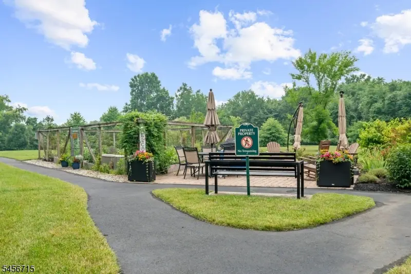 1325 Berry Farm Rd, Whitehouse Station, NJ 08889 - #3