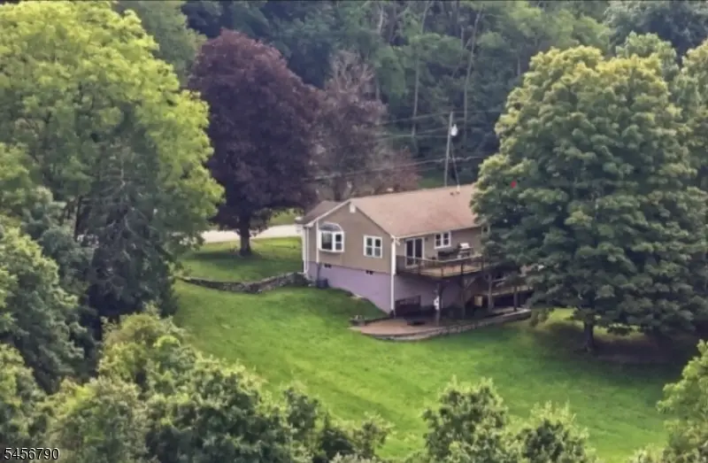 37 Central School Rd, Wantage, NJ 07461 - #2