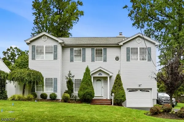 242 Hiawatha Blvd, Parsippany-Troy Hills Twp., NJ 07034