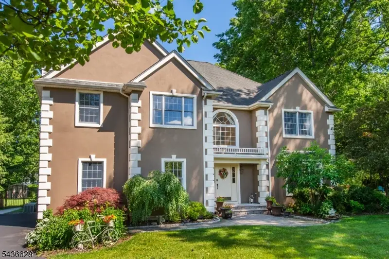 5 Kingston Ct, Oak Ridge, NJ 07438 - #3