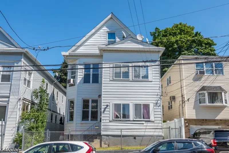 985-987 E 23rd St, Paterson, NJ 07513 - #3