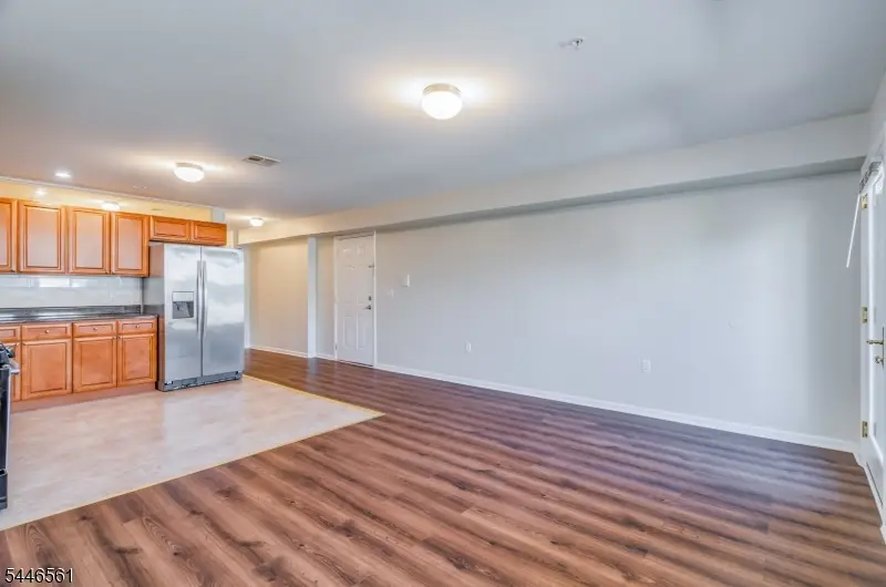 148 Oakwood Ave, Cliffside Park, NJ 07010 - #3