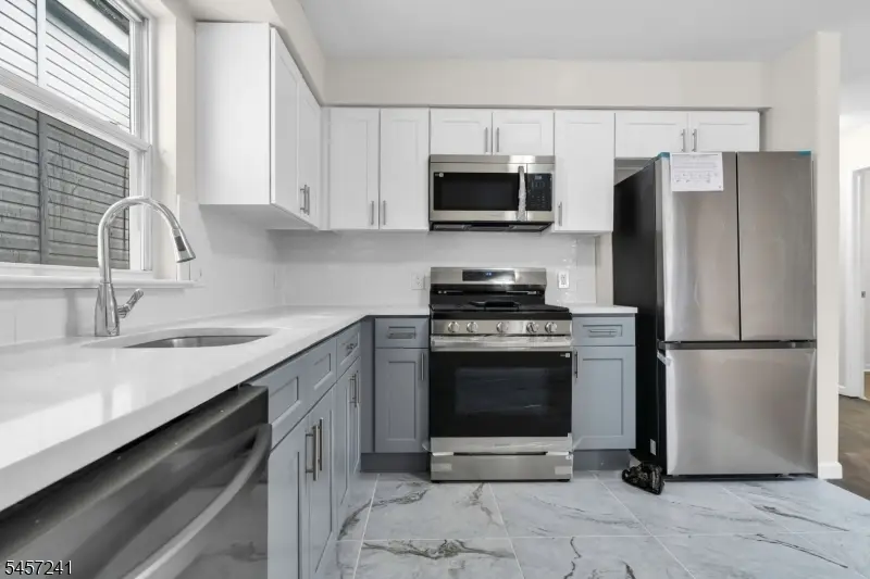 232 4th St, Newark, NJ 07107 - #2