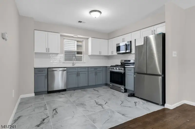 232 4th St, Newark, NJ 07107 - #3